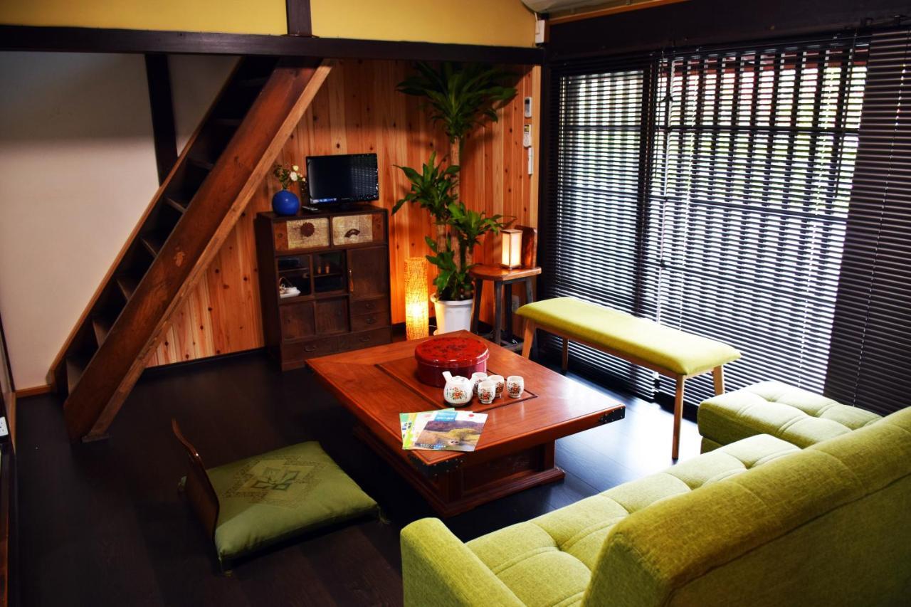 Guesthouse Mio أوميهاتشيمان المظهر الخارجي الصورة